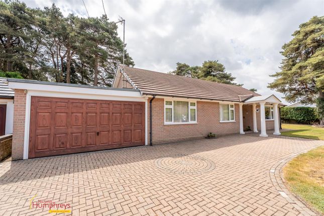 Sandy Lane, St. Ives 3 bed detached bungalow for sale