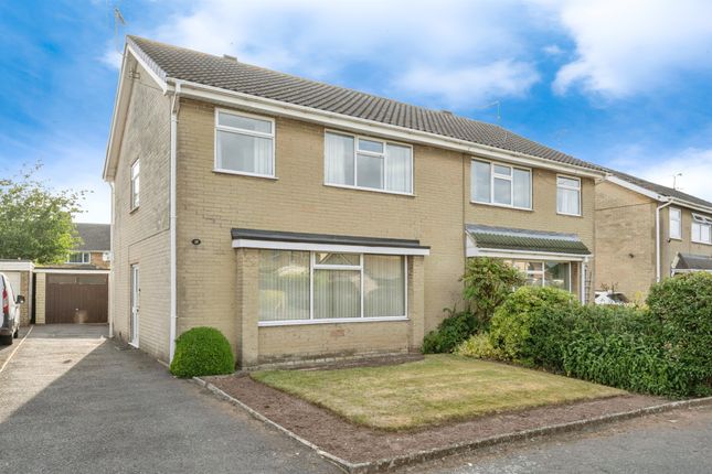3 bedroom semi-detached house for sale