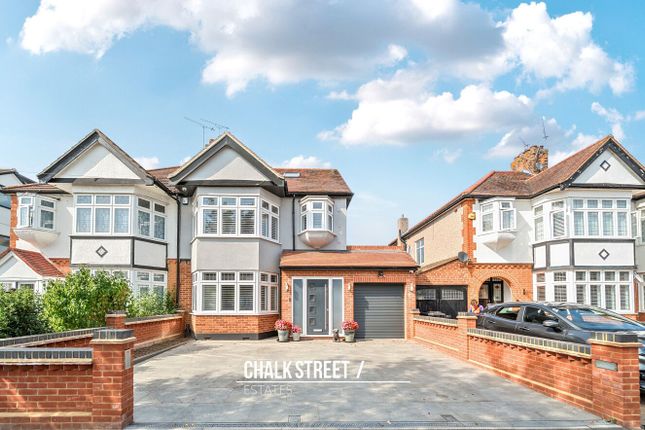 Cranston Park Avenue, Upminster, RM14 4 bed semi