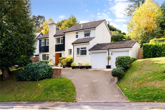 Lebanon Drive, Cobham, Surrey, KT11 4 bed detached house for sale