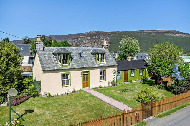 Cairnadrochit, Braemar, Ballater... 2 bed detached house for sale