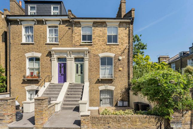 Colvestone Crescent, London, E8 4 bed maisonette for sale