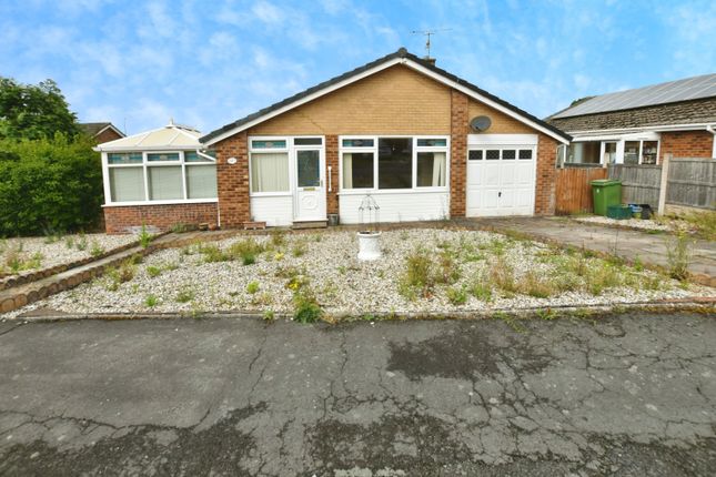 Ffordd Aled, Borras, Wrexham, LL12 3 bed detached bungalow for sale