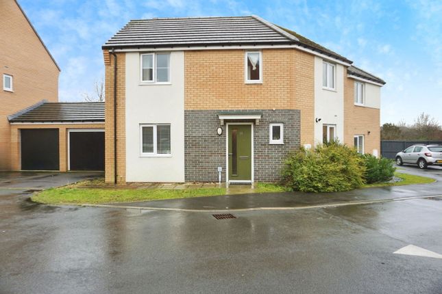 Sugarhill Crescent, Newton Aycliffe DL5 3 bed semi