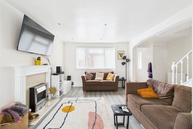 Pyracantha Walk, Bristol, BS14 3 bed terraced house for sale