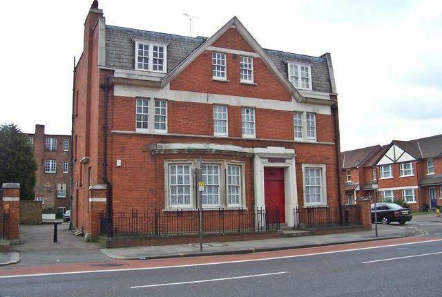 3 bed maisonette
