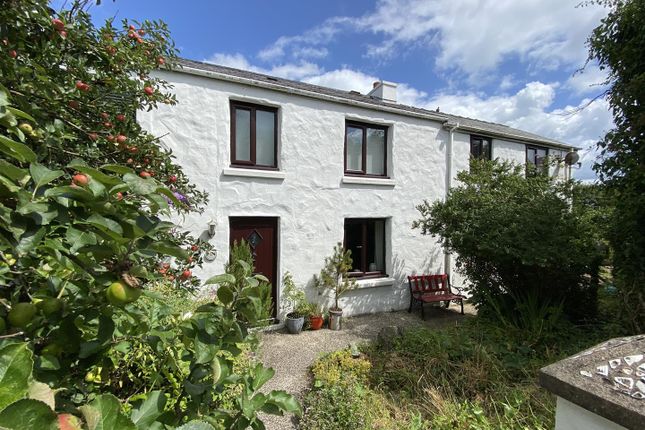 4 bed detached house