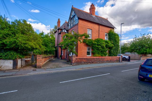 Eaton Road, Chester CH4 4 bed semi