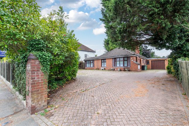 Loose Road, Maidstone, Kent, ME15 3 bed bungalow for sale