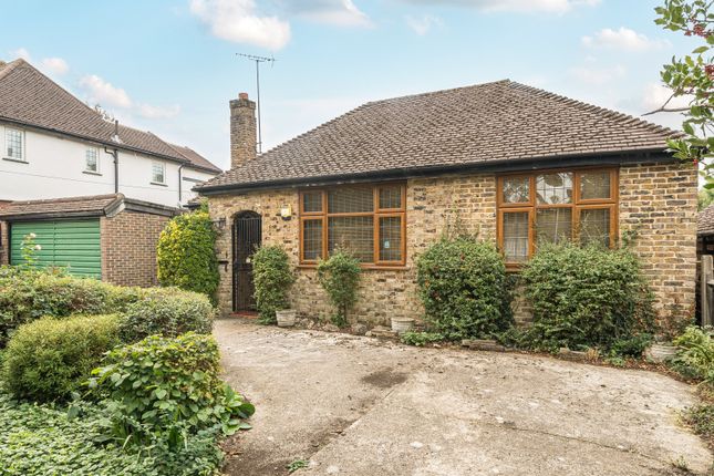 Cheney Street, Pinner, HA5 4 bed bungalow for sale