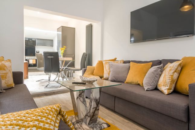 5 bedroom house for sale