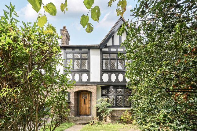 Carbery Avenue, Ealing, London, W3 4 bed semi