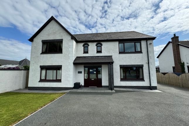 Sarnau, Llandysul, SA44 5 bed detached house for sale