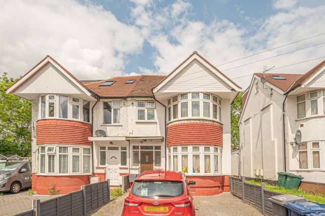 Barford Close, Hendon, London, NW4 1 bed flat for sale