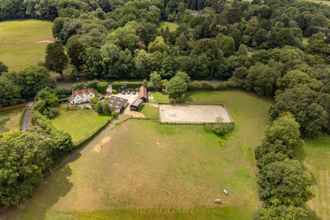 Old Forge Lane, Uckfield TN22 4 bed equestrian property for sale