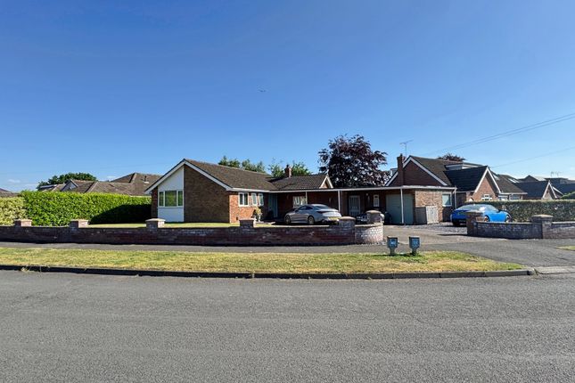 Inchbrook Road, Kenilworth 4 bed detached bungalow for sale