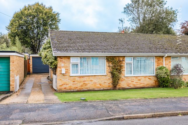 2 bedroom semi-detached bungalow for sale