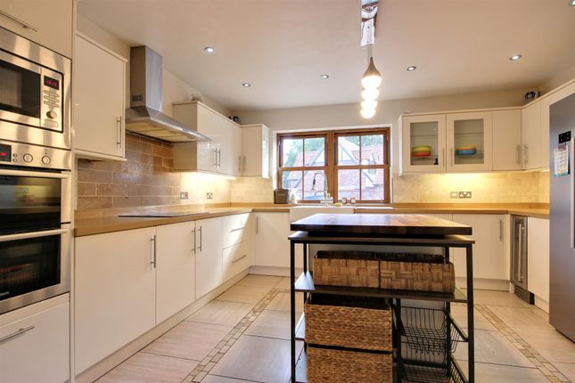 Mill Lane, Cottingham 6 bed house for sale
