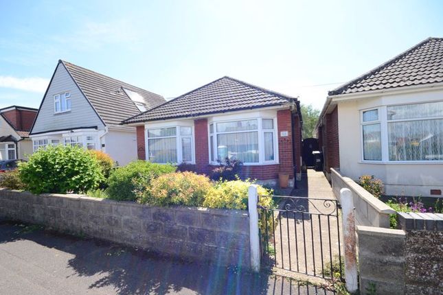 Headswell Crescent, Bournemouth BH10 2 bed bungalow for sale