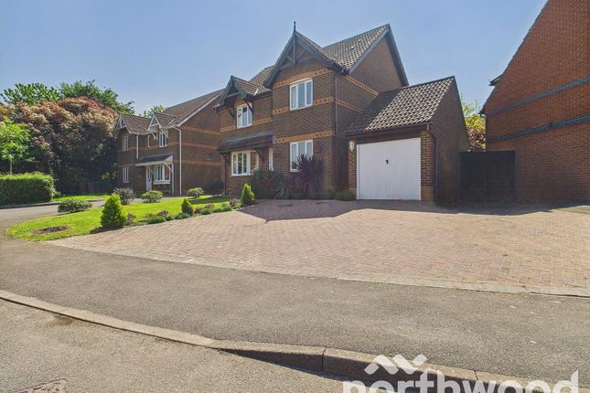 Strouts Road, Ashford, Ashford, TN23 4 bed detached house for sale
