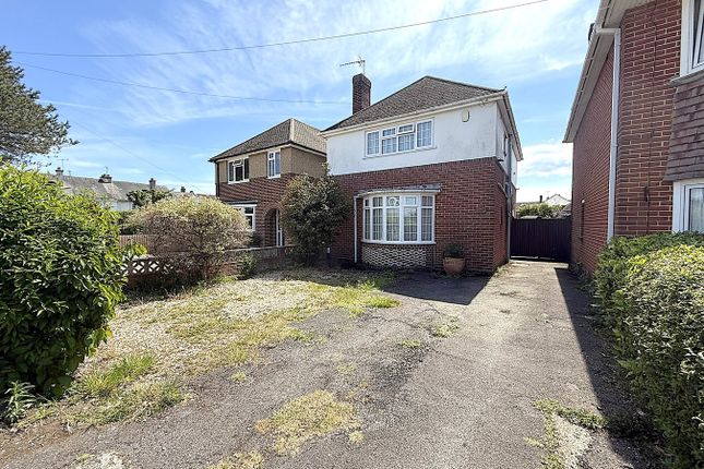 Haynes Avenue, Poole, BH15 3 bed detached house for sale