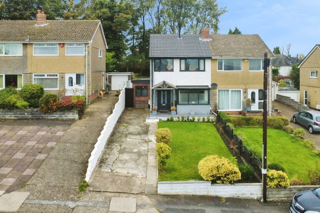 3 bed semi-detached house