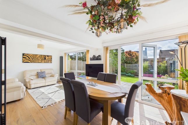 Chetwode Road, Tadworth, KT20 3 bed terraced house for sale