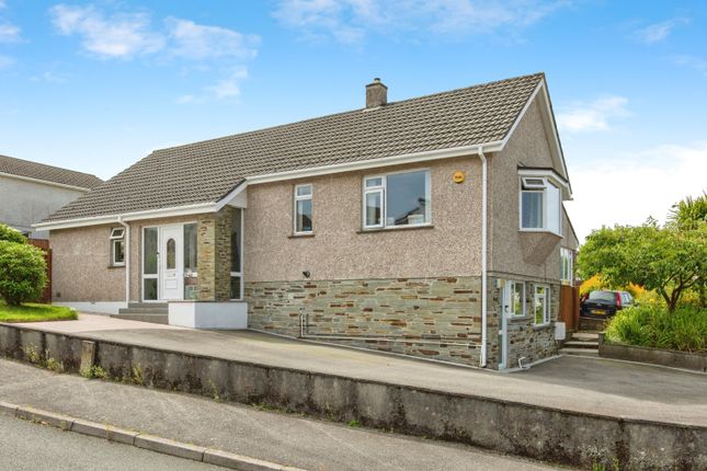 4 bedroom detached bungalow for sale