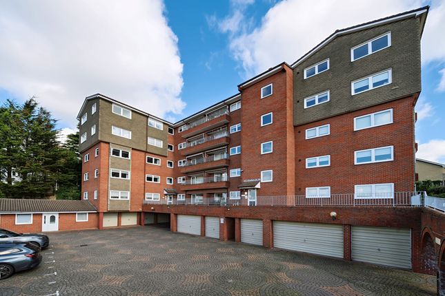 2 bed flat