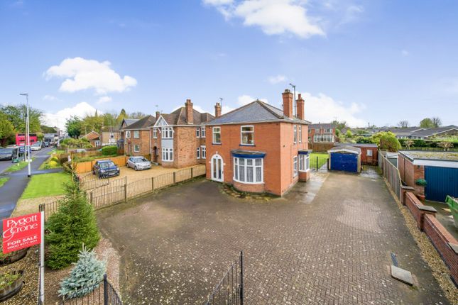 Spalding Road, Holbeach, Spalding, PE12 3 bed detached house for sale