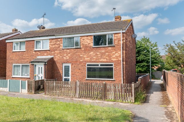 Canterbury Close, Worksop, S81 3 bed semi
