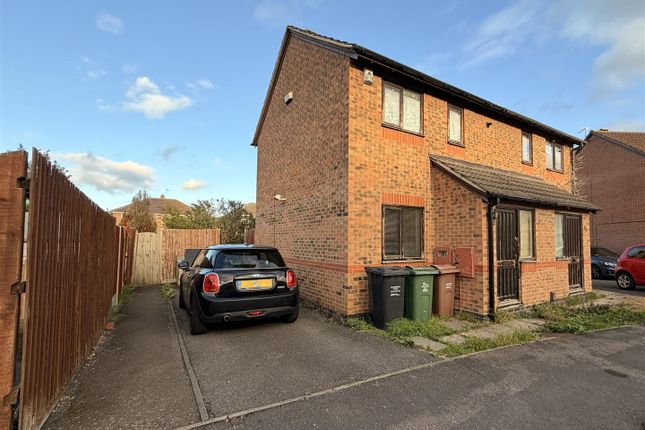 2 bedroom semi-detached house for sale