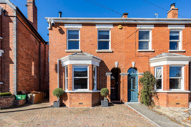 Copt Elm Road, Cheltenham GL53 3 bed semi