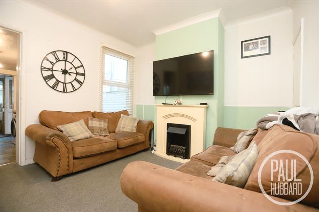 Raglan Street, Lowestoft, NR33 3 bed house for sale