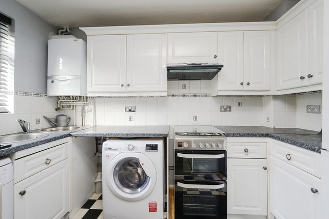 2 bed terraced house
