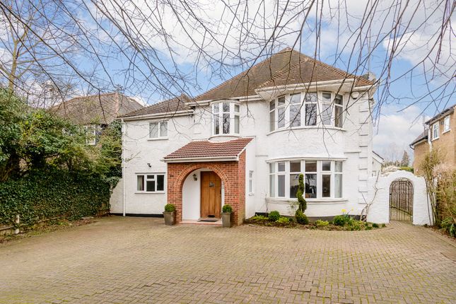 Uxbridge Road, Pinner, HA5 6 bed detached house for sale