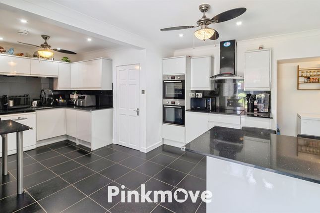 5 bed semi-detached house