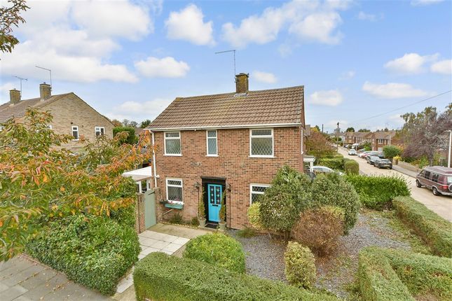 Sellinge Green, Twydalll, Gillingham... 2 bed semi