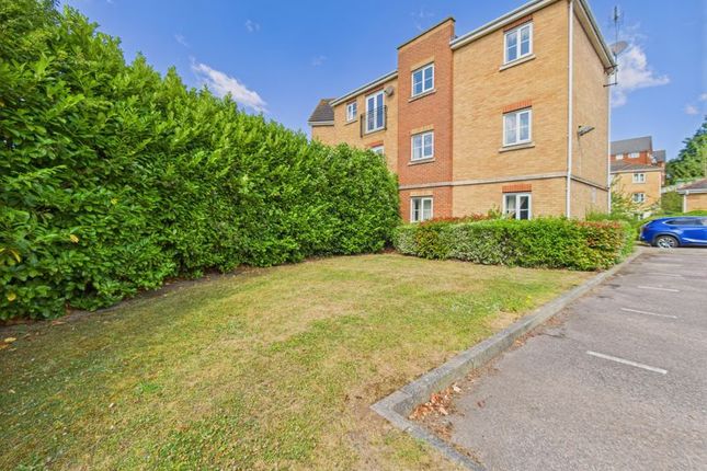 Coniston Avenue, Purfleet