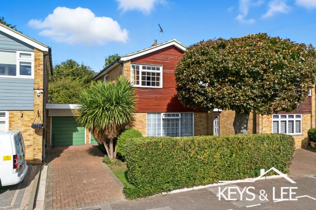 3 bed detached house