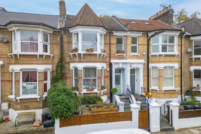 6 bed terraced house