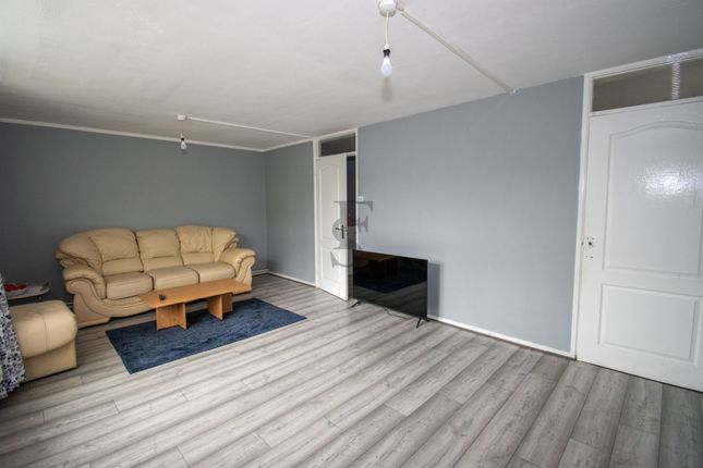Kashmir Road, Leicester 2 bed maisonette for sale