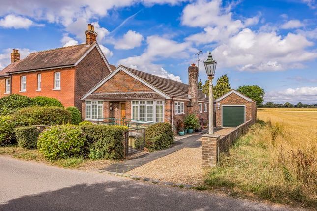 Drift Lane, Bosham 3 bed detached bungalow for sale