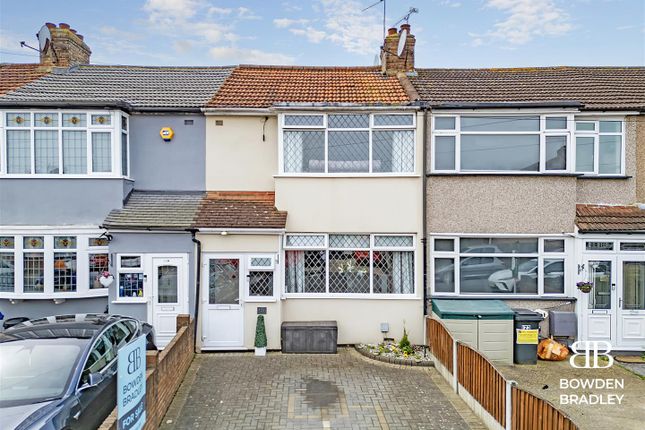 Linley Crescent, Collier Row 3 bed terraced house for sale