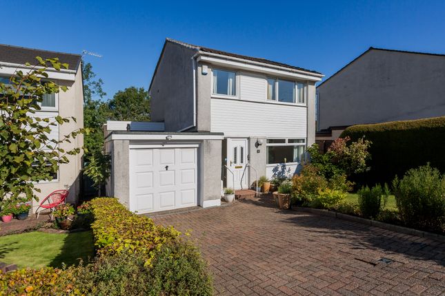 28 Ballater Drive, Paisley, PA2 7SH 4 bed detached villa for sale
