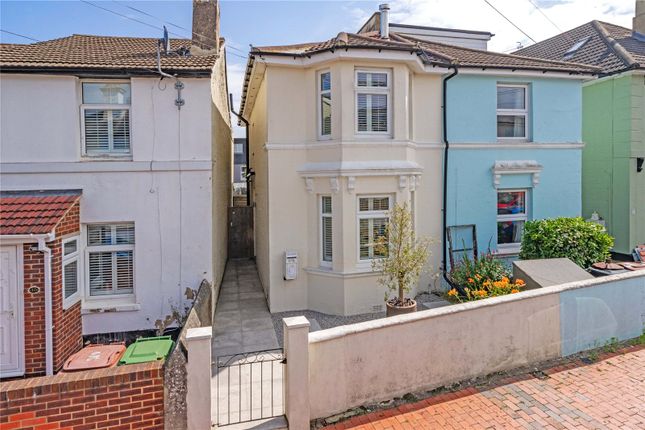 Avon Street, Tunbridge Wells, TN1 3 bed semi