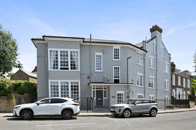 West Hill, Harrow 3 bed flat for sale
