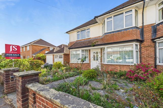 2 bedroom ground floor flat for sale