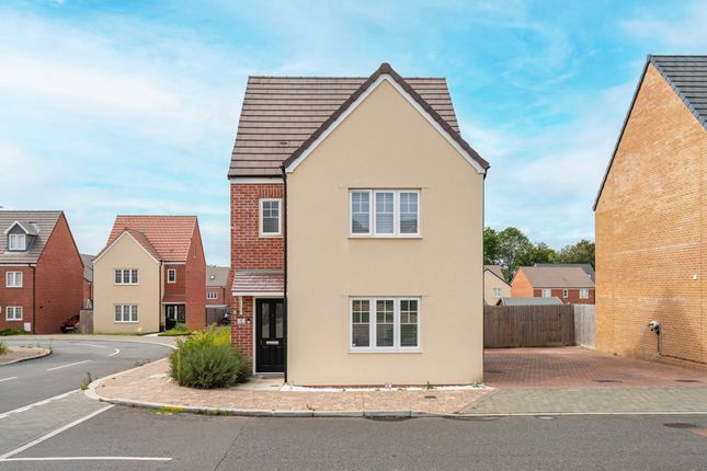 Wren Street, Harlow CM17 4 bed detached house for sale