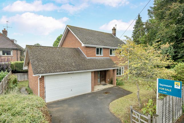 Knoll Road, Surrey GU7 4 bed detached house for sale